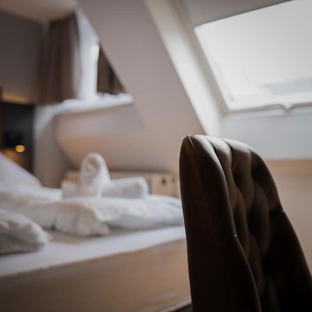 Junik Apartments Oberhausen Ομπερχάουζεν Εξωτερικό φωτογραφία