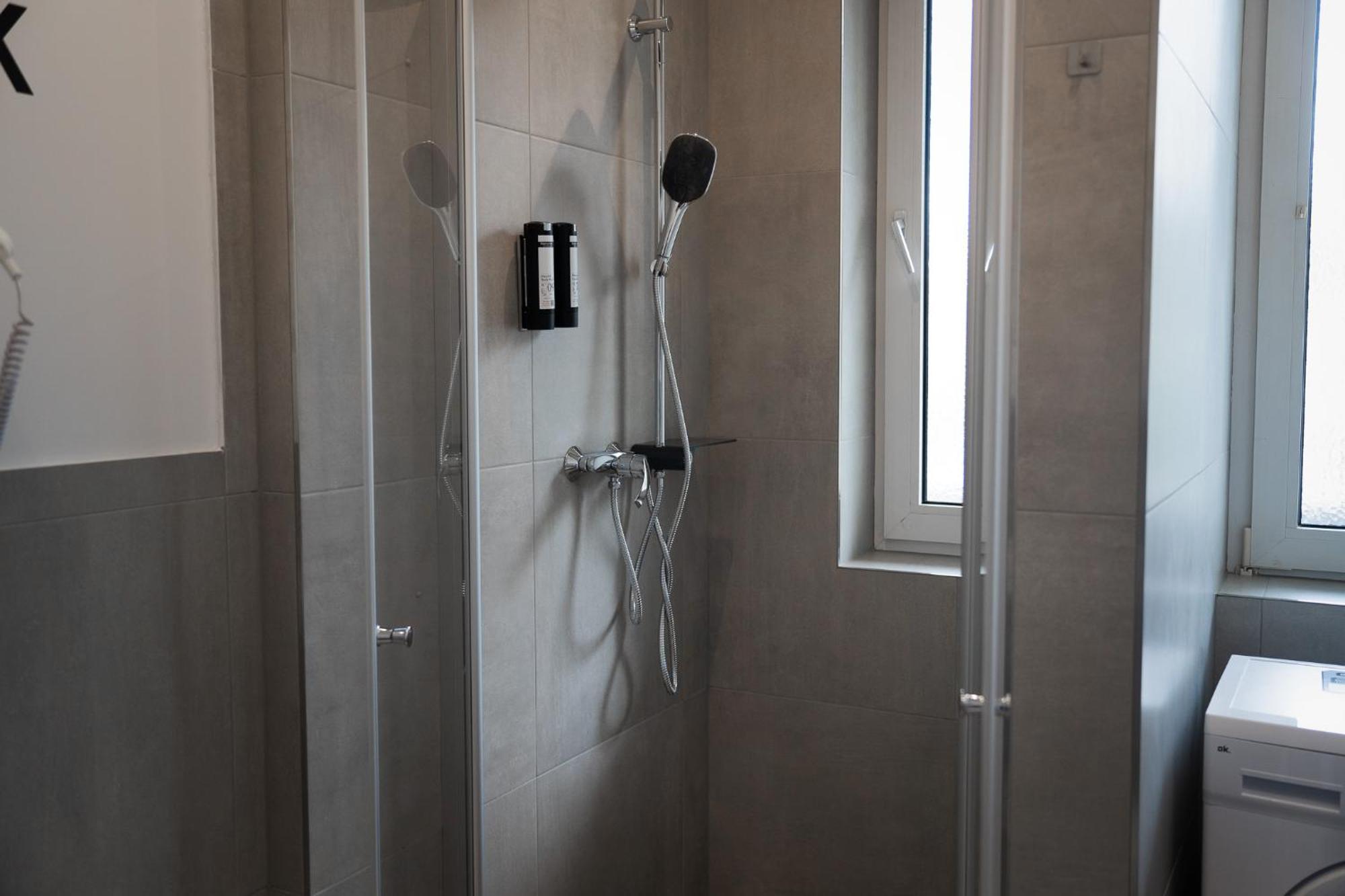 Junik Apartments Oberhausen Ομπερχάουζεν Εξωτερικό φωτογραφία