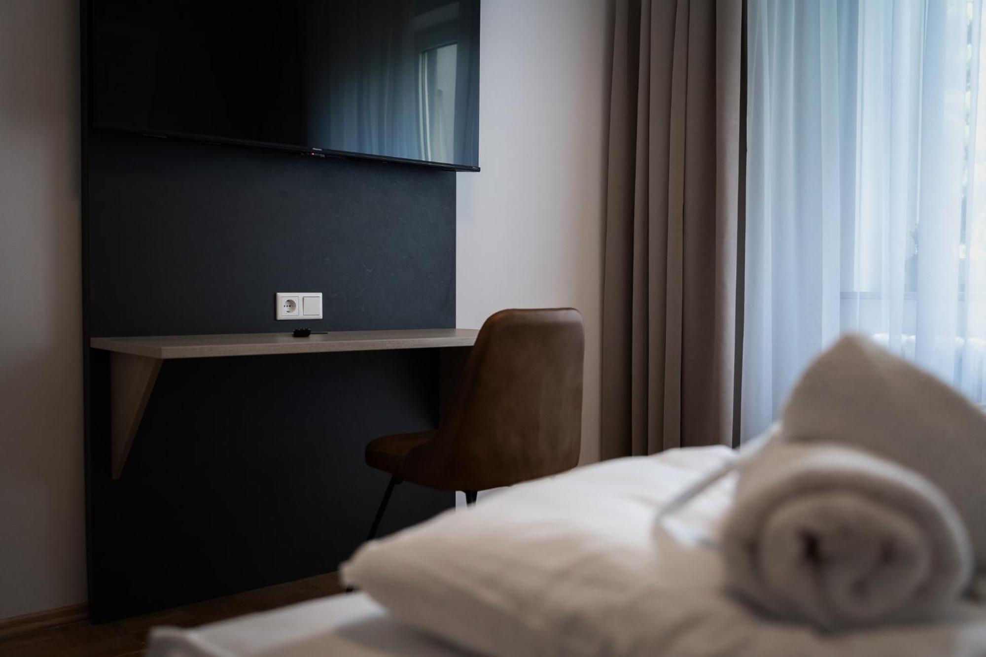 Junik Apartments Oberhausen Ομπερχάουζεν Εξωτερικό φωτογραφία