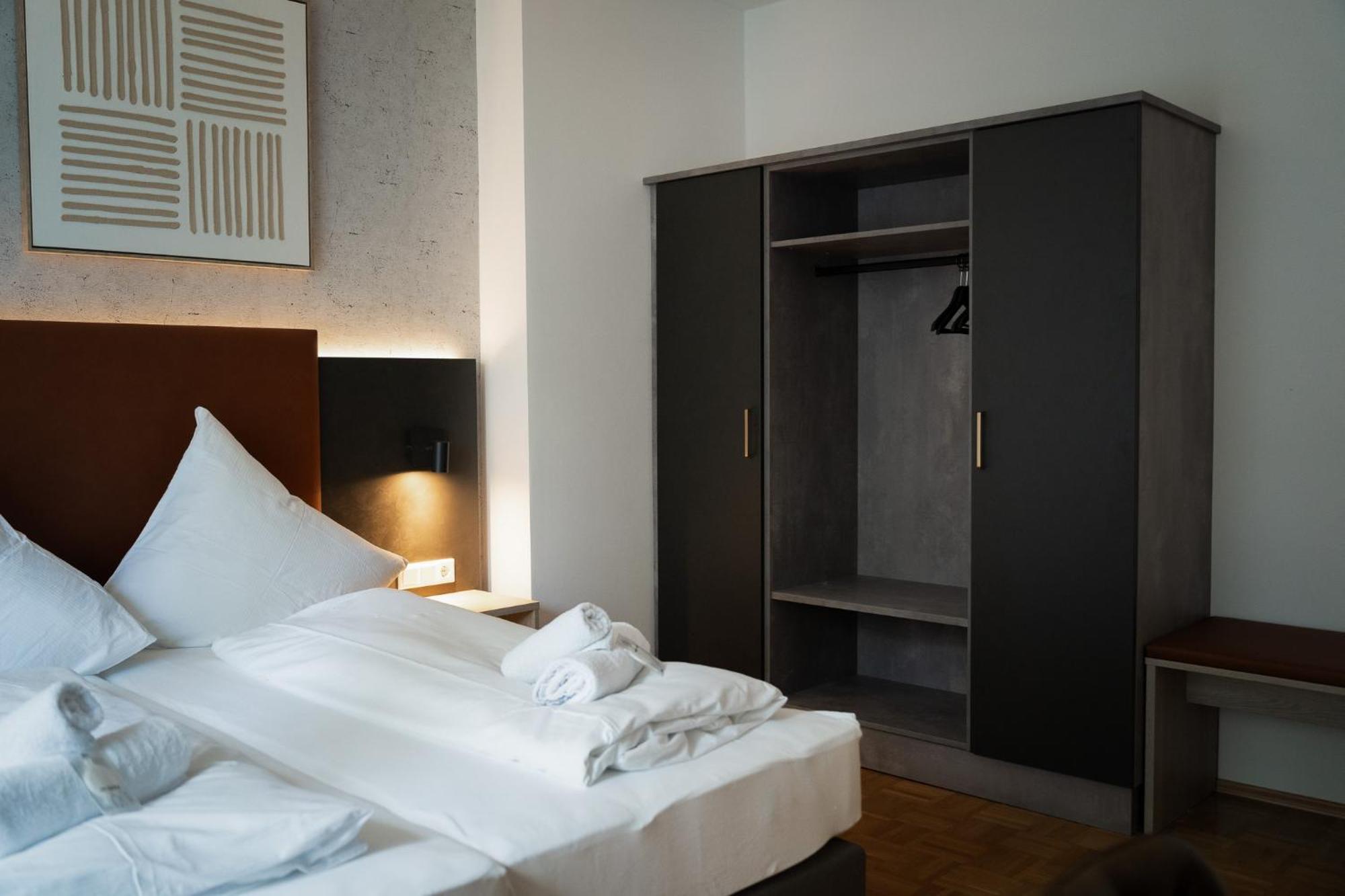 Junik Apartments Oberhausen Ομπερχάουζεν Εξωτερικό φωτογραφία