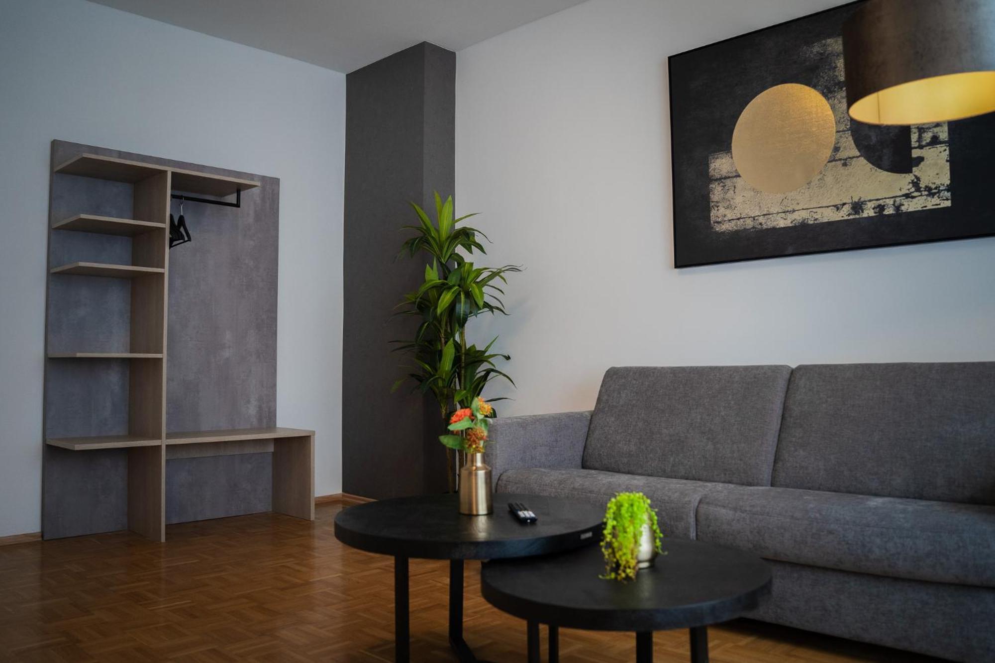 Junik Apartments Oberhausen Ομπερχάουζεν Εξωτερικό φωτογραφία